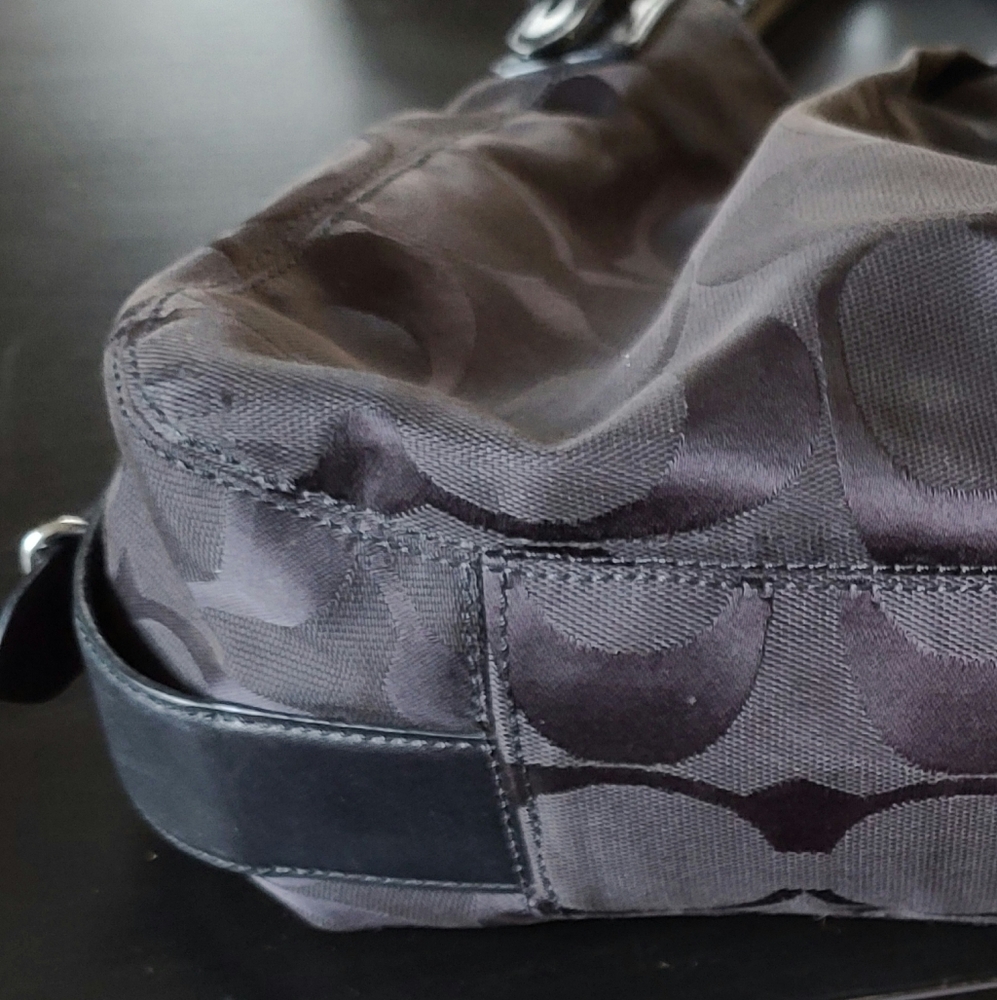 Coach Purse - Picture 3 of 8